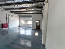 West Spring (D22), Factory #564612281
